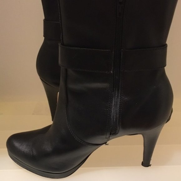 Ann Taylor Platform Bootie - Picture 2 of 2